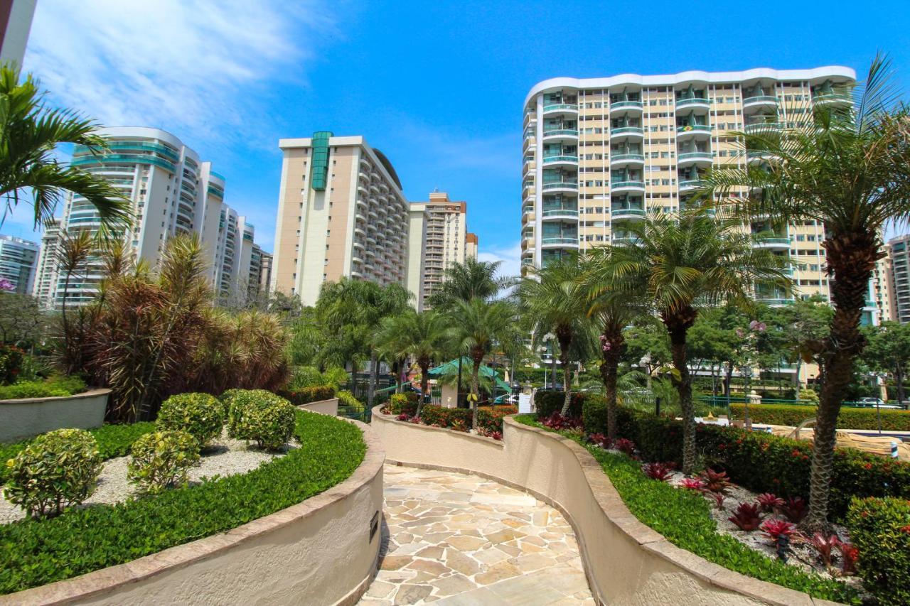 Barra Da Tijuca - 9 - Flat Premium Com Cozinha, Fogao Cooktop, Geladeira Grande, Smart Tv Grande, Lindo E Muitissimo Confortavel, Balsa Para A Praia Gratis E Estacionamento Gratuito Рио-де-Жанейро Экстерьер фото