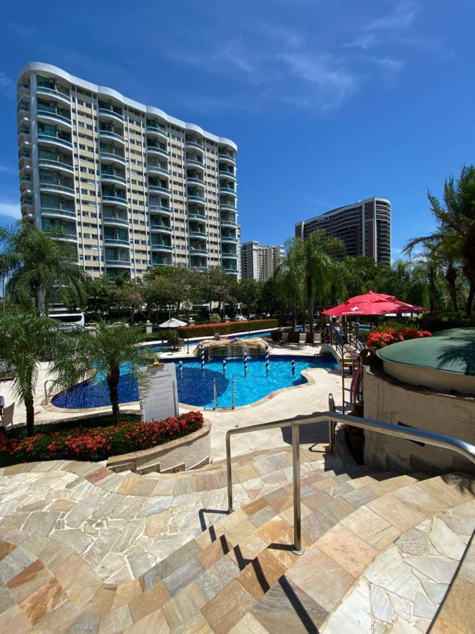 Barra Da Tijuca - 9 - Flat Premium Com Cozinha, Fogao Cooktop, Geladeira Grande, Smart Tv Grande, Lindo E Muitissimo Confortavel, Balsa Para A Praia Gratis E Estacionamento Gratuito Рио-де-Жанейро Экстерьер фото